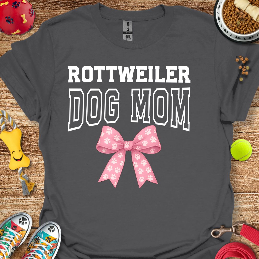 Rottie Dog Mom Pink Coquette T-Shirt